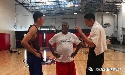  篮球联赛|不可比拟的王少杰（上）——校园时代