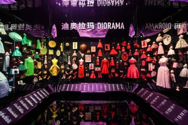  文化|杨颖 赵丽颖 黄轩等明星齐打卡，浓缩了73年DIOR文化的展览值得一看！