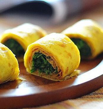  小白菜|吃货美食：青蒜胡萝卜炒鸭血、猪油渣炒小白菜苔、鸡蛋马兰卷