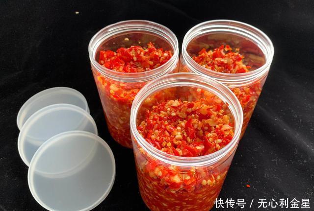 劣质的小米|68岁大叔靠摆地摊卖辣椒酱,养活一家5口,向他讨教配方分享出来