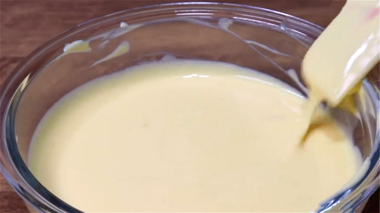  不用|在家就能自己做的芒果慕斯蛋糕，不用烤箱，喜欢的不要错过哦