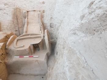 十大考古新发现探秘丨这里发现中国最早双辕车，距今3000多年！