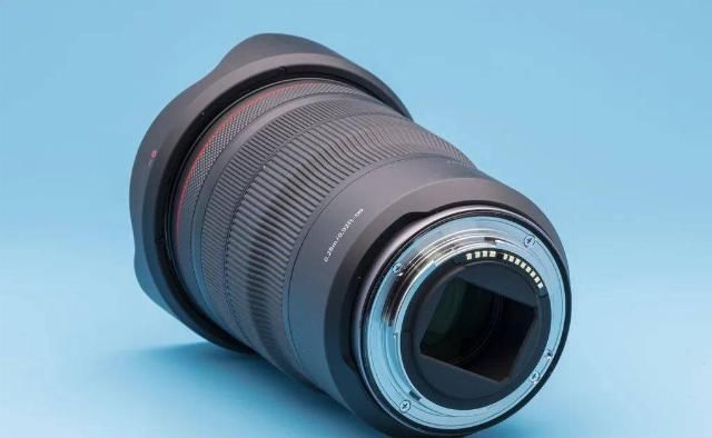  EOS|入门但不低端，Canon EOS R6开箱