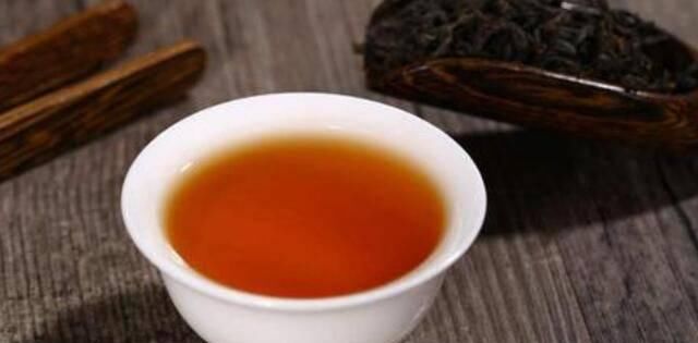  更好|喝茶能刮油，红茶和绿茶均能减肥，哪一种减肥效果更好？