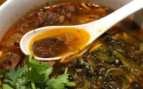  泡面|吃完连“汤都不剩”的4款泡面，蟹黄面上榜，图4爸妈超爱