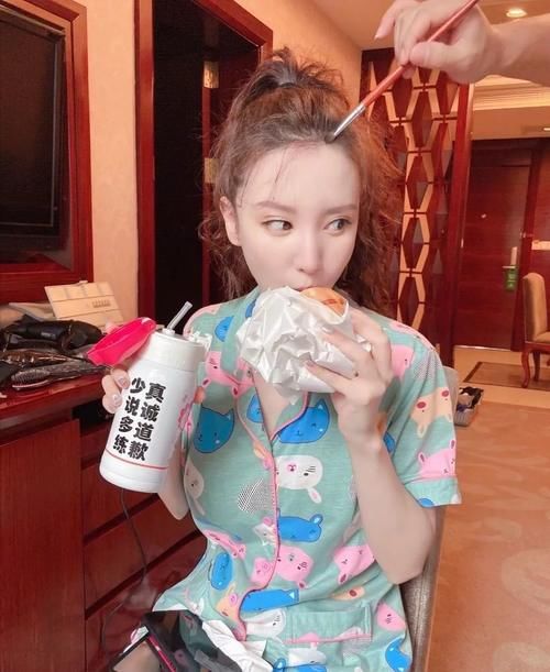 张萌|张萌,咋突然就那么红了?