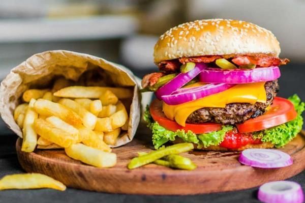 让座|为什么肯德基宁让顾客打包也不叫蹭坐者让座?没想到,套路还挺深