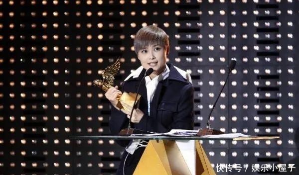 李健|面对李健老师的“捧杀”,谢霆锋很受用!这届导师团口才真是了得