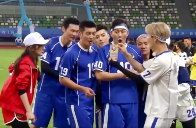 最难|跑男史上“最难请”嘉宾,出场不到10分钟,兄弟团心甘情愿做陪衬