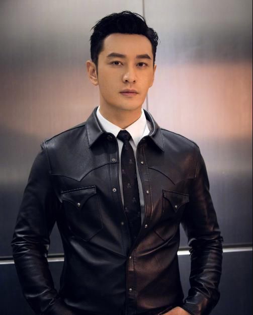  真实|《中餐厅》黄晓明出汗脱妆暴露真实颜值？肤色不均，累出三眼皮