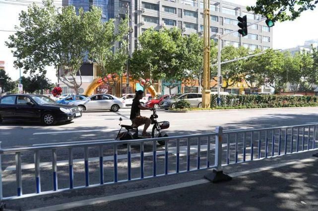 逆向行驶|文明城市靠大家，这些行为不能有！