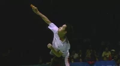  方向|羽毛球杀球时手腕绝不能下压，等你明白了，你的杀球就彻底解放了