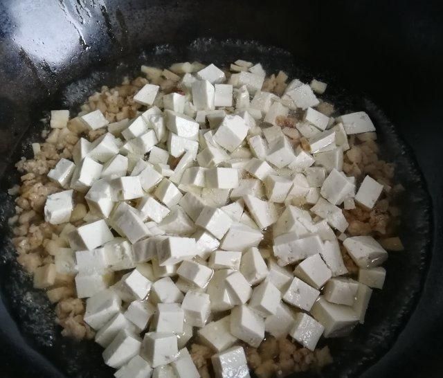 美味|这样做出来的肉末豆腐，无敌好吃，巨下饭，制作简单，鲜香美味