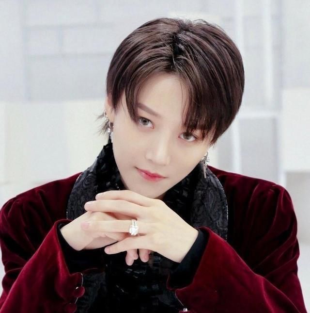  青春|在“青春有你2”和虞书欣的前9名中，她理应进入前9名