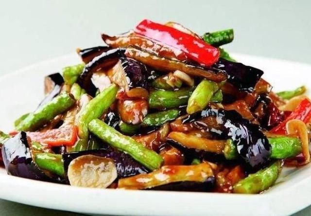 炒前|做红烧茄子时,炒前多加这一步,鲜嫩入味不油腻