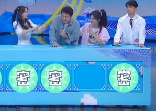  镜头|沈腾说错话，被杨幂追着打，有谁注意他的反应？镜头面前太卑微