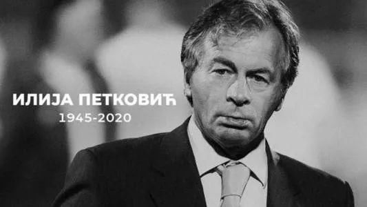 足球|今朝重逢时，以足球的名义致敬不平凡的 236 天！
