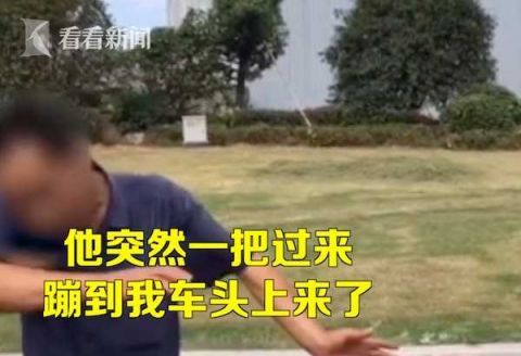  高速|货车高速推行轿车!面对询问 他编造了一段＂事实＂