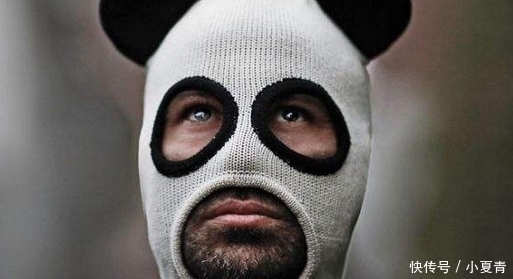 溜进|男子戴“面具”溜进女宿舍,劫财劫色后还放狠话:下次来还找你