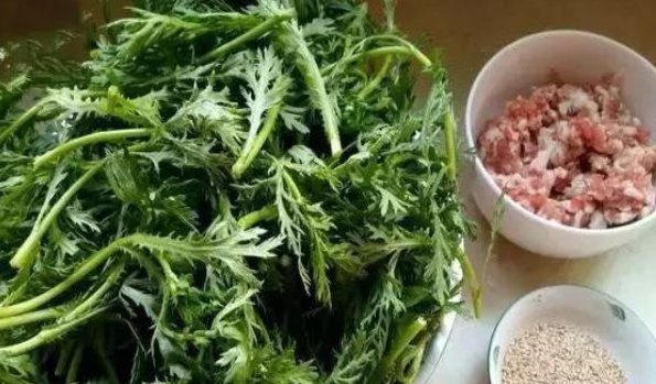  健康|用此菜包饺子还是头一回，没想到好吃到爆还健康，一般人都没见过