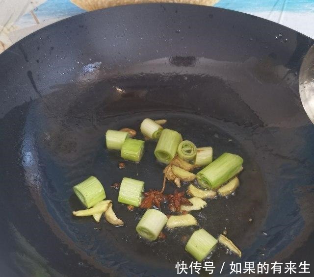 土豆|鸡胗炖土豆,太下饭了,好吃到汤都不剩