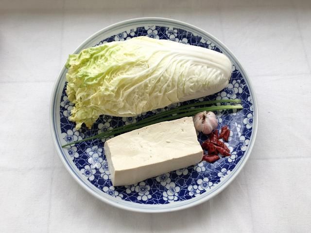 省时省力|白菜豆腐跟我做,比肉要好吃,秘密小配料,省时省力的极佳选择