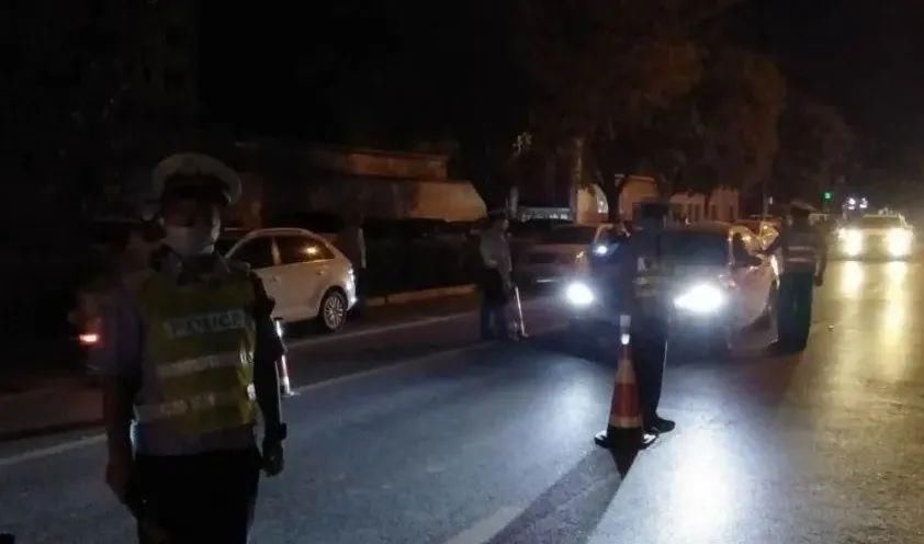  大城|大城交警又行动了…