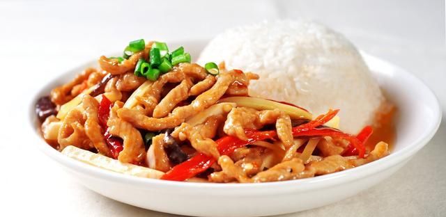  做法|正宗鱼香肉丝做法，怎么调鱼香味？一定记住这个窍门