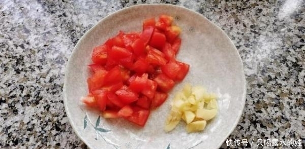 汤汁|丝瓜最好吃的做法,营养美味又健康,好吃的连汤汁都不放过