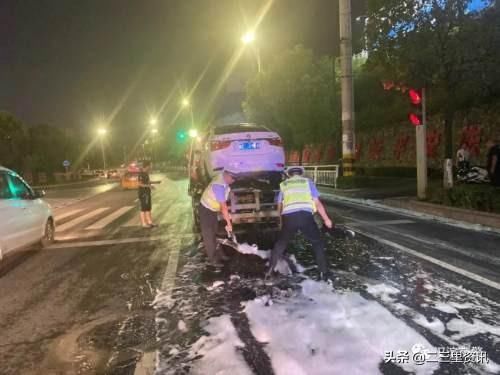  江北|安康又有车辆自燃！夏季行车一定要注意..