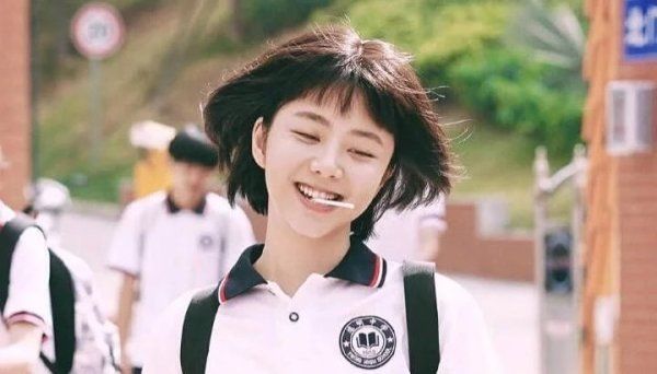 杨洋力|梦回巅峰! 杨洋力压王一博蔡徐坤, 登顶新媒体指数综艺嘉宾TOP1