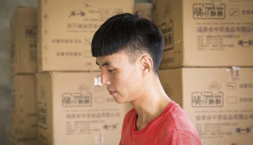 老公|90后白血病女孩：老公陪我拍张婚纱照吧，我怕等不到下个七夕