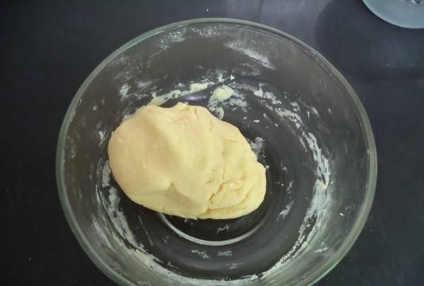 儿子|儿子最爱吃这小饼干,我隔天做2盘,香甜酥脆,一口一个停不了嘴