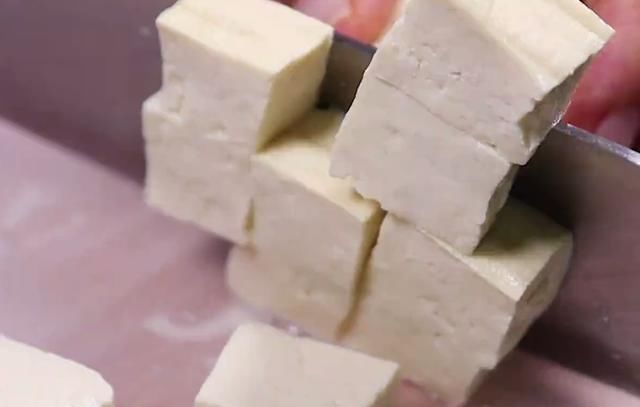  爱喝|鲜香味美的三鲜汤，简单好吃又营养，孩子爱喝的美味汤羹