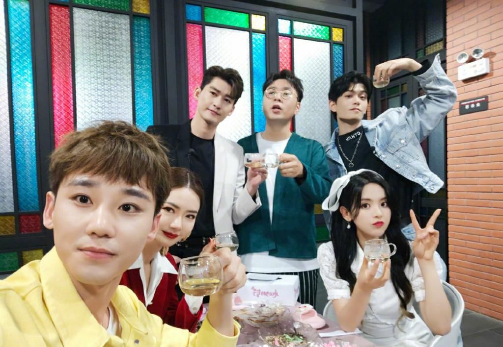  几位嘉宾|张翰正式官宣新综艺，发文：亲爱的“原石”们，快到我兜里来