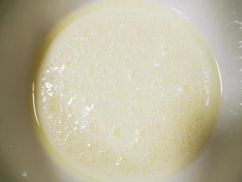 糯米粉|1把糯米粉，1个鸡蛋，拌一拌，烤一烤，外酥里糯，孩子抢着吃