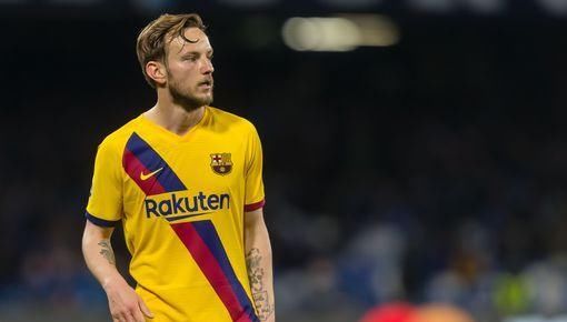  出售|31日快报。切尔西出售后卫，巴萨终于卖人，曼联再添中卫