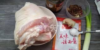 好吃|怎么做家庭版酱肘子最好吃 家庭版酱肘子怎么做好吃