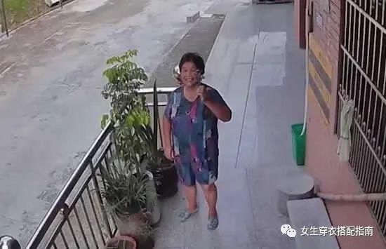  画面|独居老人对着监控和孙女分享日常 现场画面曝光既感动又心酸