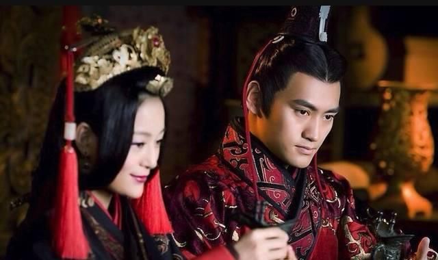 皇帝|东汉武将窦宪,大败匈奴立下伟业,为何反而被皇帝责罚?