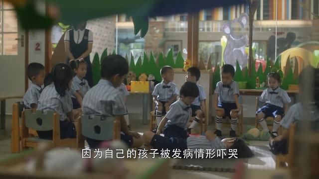  现实|《三十而已》童瑶揭上流社会残酷现实，用名牌包包也没资格拍照