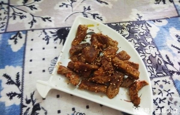 隔山肉|猪身上最值钱的是“它”，卖肉的都留着自己吃，懂行的都抢着买