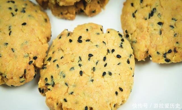 不用|桃酥再也不用买着吃了!筷子搅面、手一压,个个香酥可口直掉渣