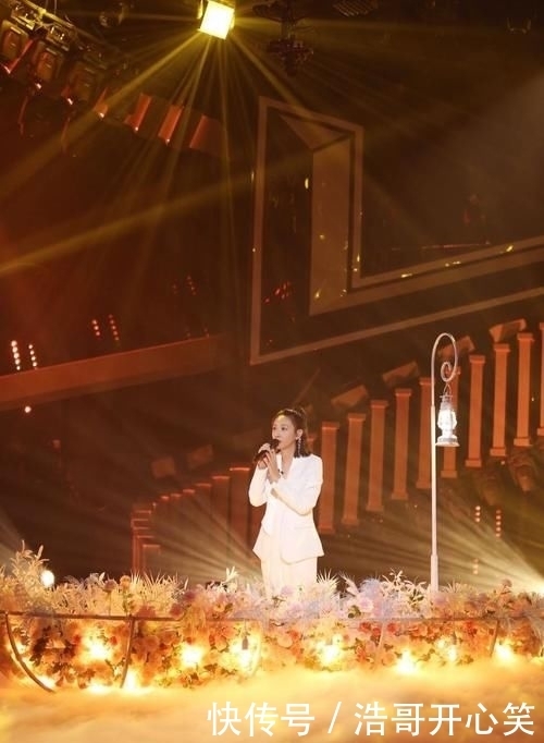落下|凌潇肃唐一菲《跨界歌王》落下帷幕 神仙爱情羡煞旁人