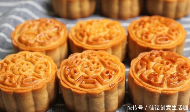 开裂|月饼怎么做好吃面点师教你正确做法,不开裂不塌陷,比买的还好
