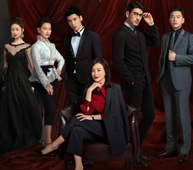  真实|秦岚被嘲讽“脸垮掉”，为什么我们容不下一个真实的人