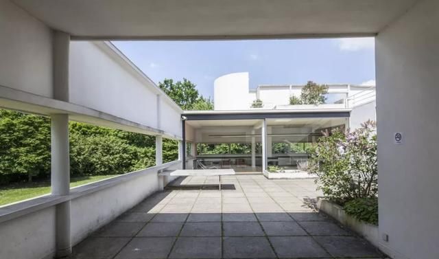 悲剧|设计再牛,也会翻车!扎哈、赖特、柯布西耶的“悲剧”