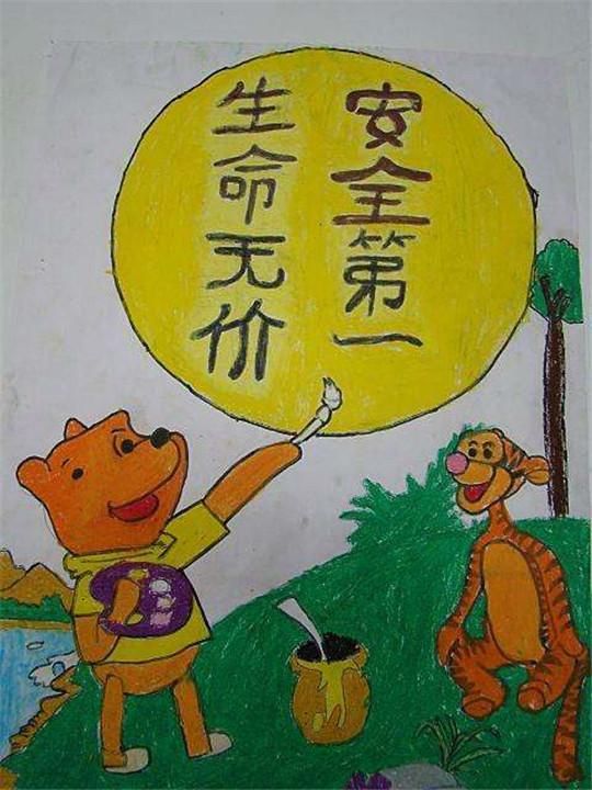 忍不住|小女孩在商城和父母走散,民警询问后父母名字后,忍不住笑出声了