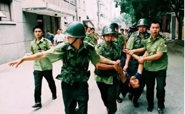 涉多|“杀人女魔头”劳荣枝被检方提起公诉，曾潜逃23年涉多起命案
