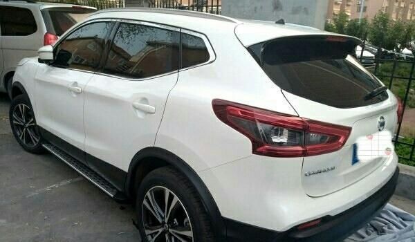  5星|15万的2.0自吸日系车，车主：除了起步肉，没有任何不满意